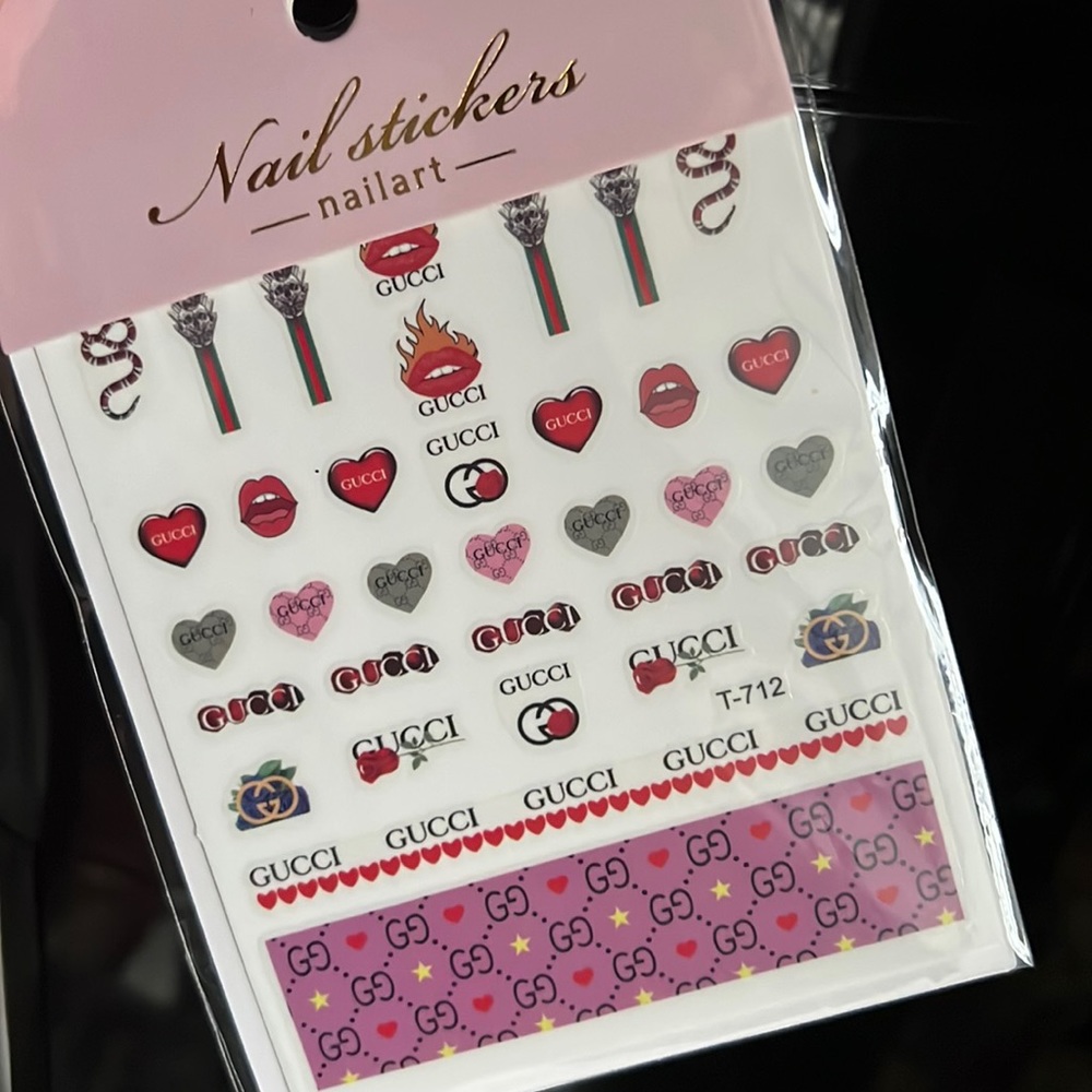 LUXURY NAIL STICKERS